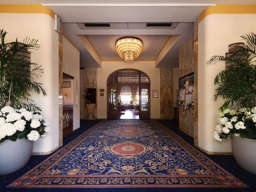 فندق غاردوني ريفييرافي  فندق غراند غاردون المظهر الخارجي الصورة